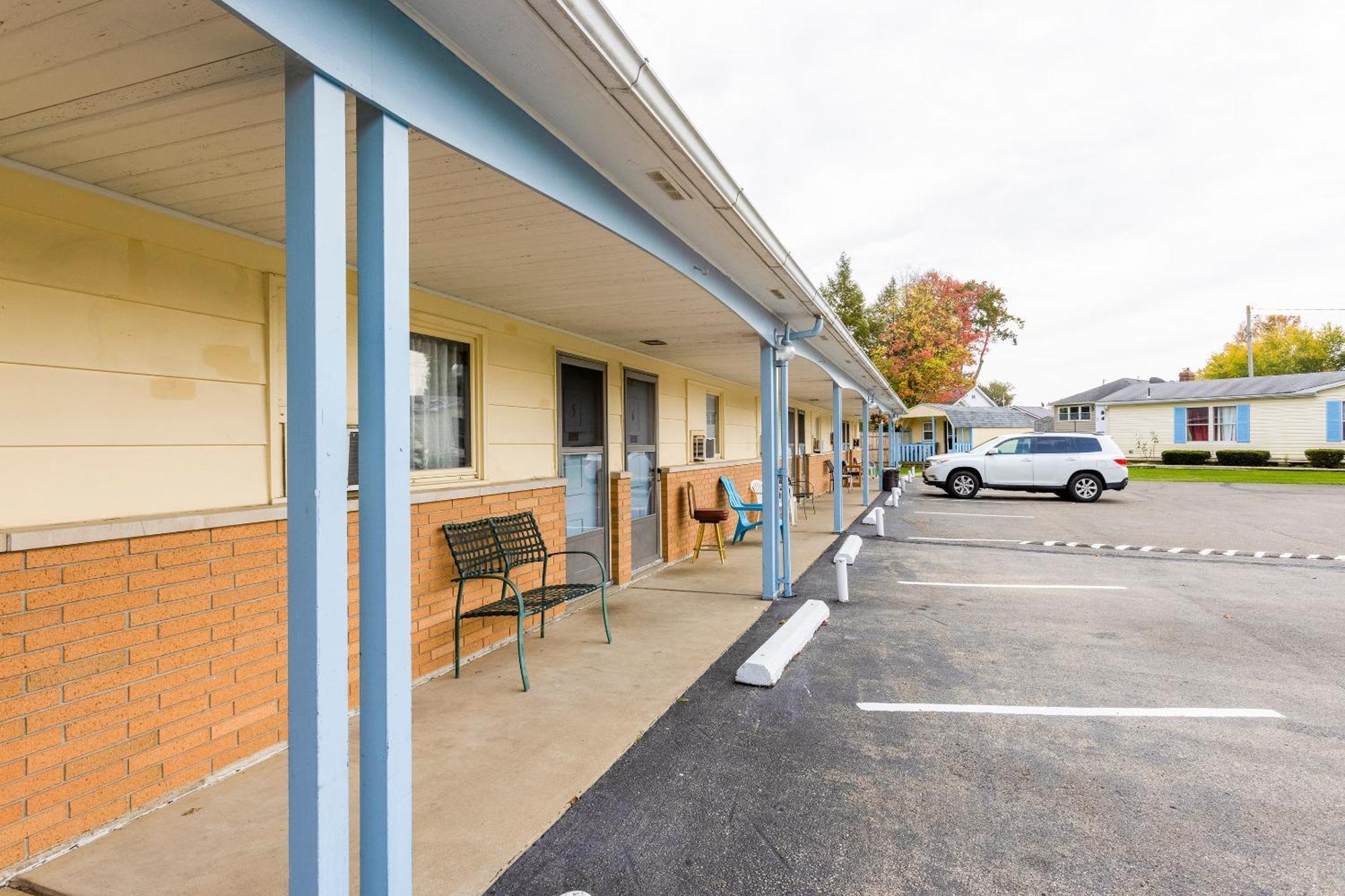 Parkside Motel By Oyo Meadville Conneaut Lake Conneaut Lakeshore Экстерьер фото