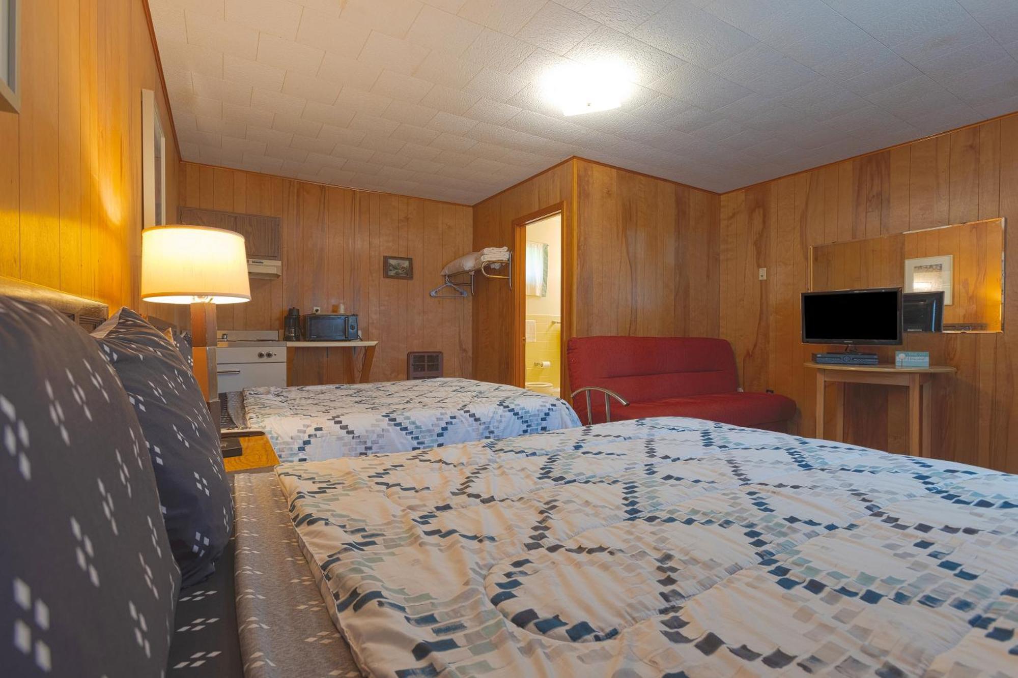 Parkside Motel By Oyo Meadville Conneaut Lake Conneaut Lakeshore Экстерьер фото