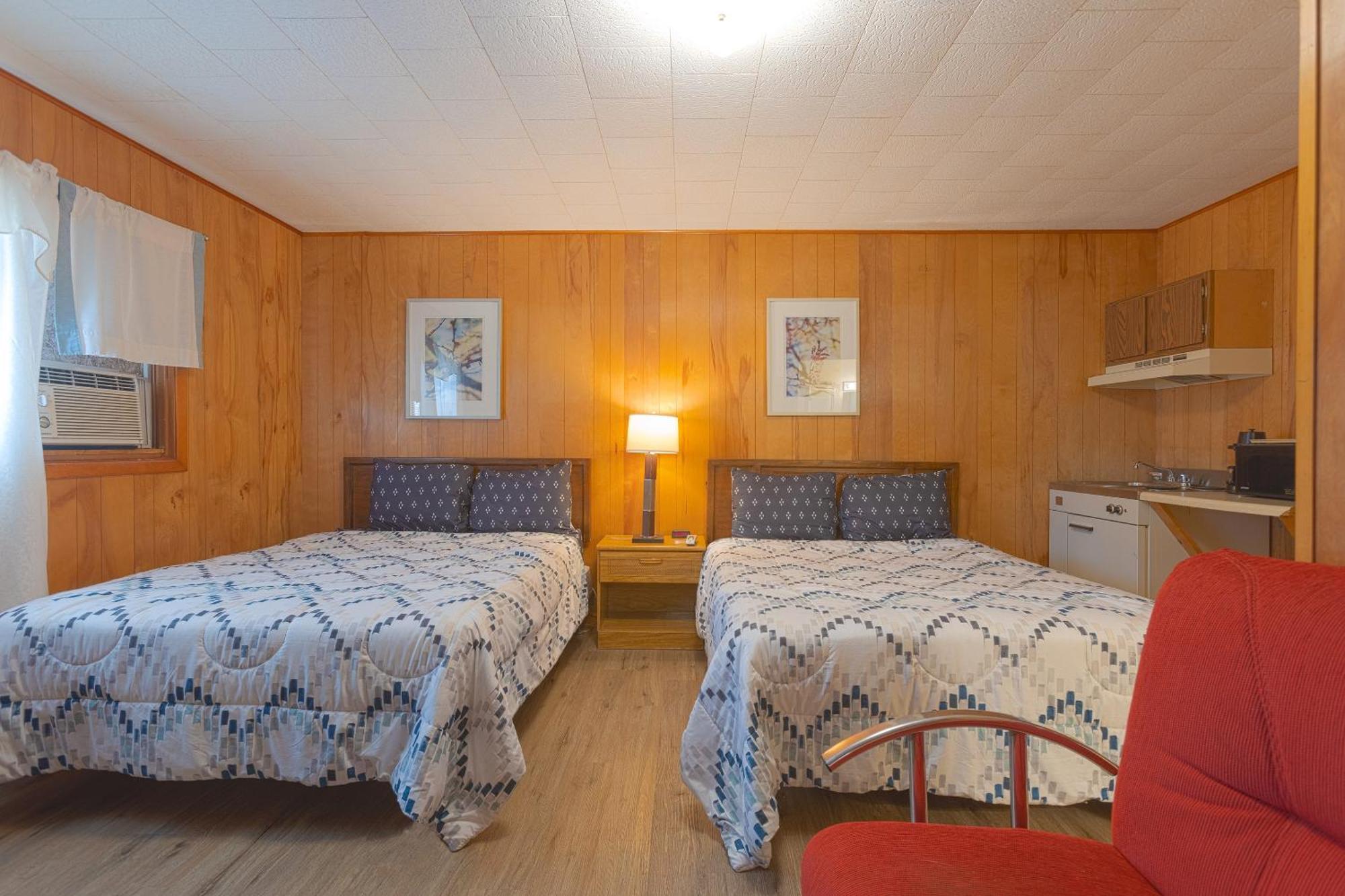 Parkside Motel By Oyo Meadville Conneaut Lake Conneaut Lakeshore Экстерьер фото