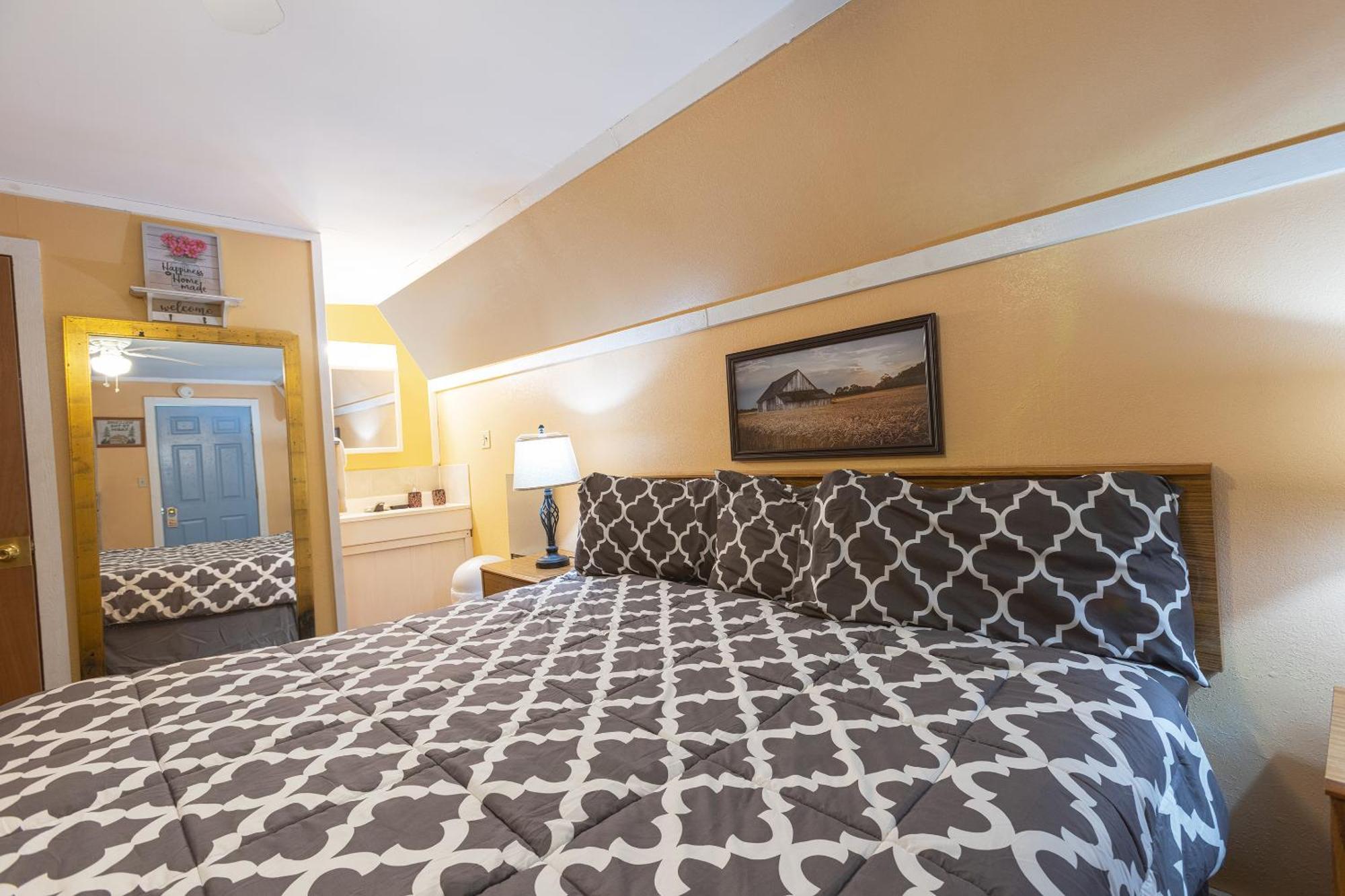 Parkside Motel By Oyo Meadville Conneaut Lake Conneaut Lakeshore Экстерьер фото